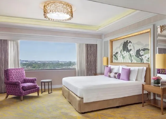Apartment Greenbelt Five Star Breakfast Gym Swim Fast Internet *