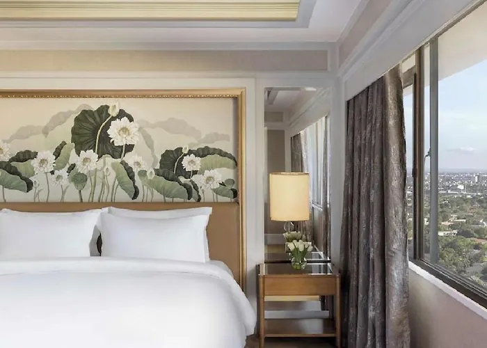 Greenbelt Five Star Breakfast Gym Swim Fast Internet Apartment Manila