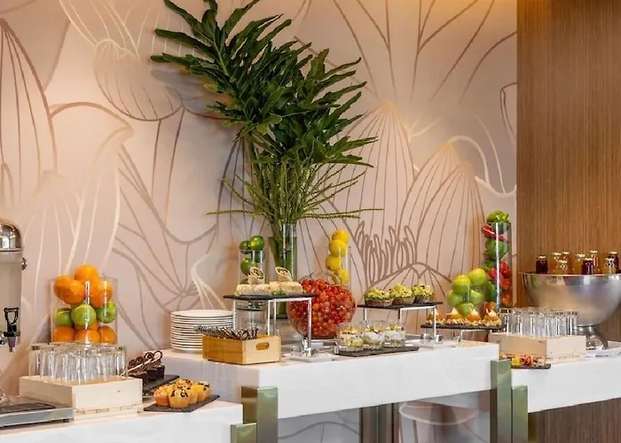 Greenbelt Five Star Breakfast Gym Swim Fast Internet Manila