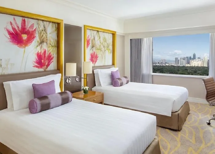 Apartment Greenbelt Five Star Breakfast Gym Swim Fast Internet Manila